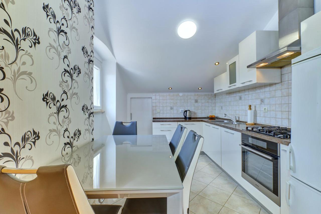 Apartment Dami Mali Lošinj Εξωτερικό φωτογραφία